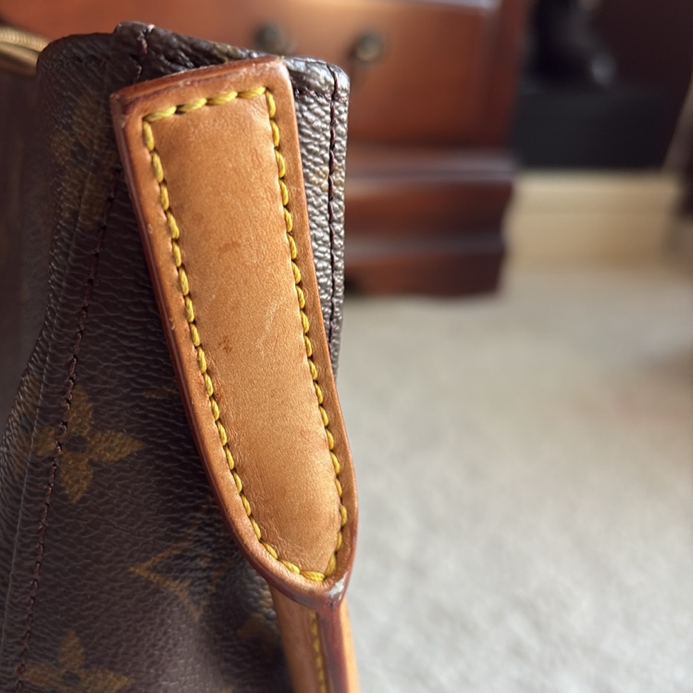 Original LV mg. - Picture 15 of 15